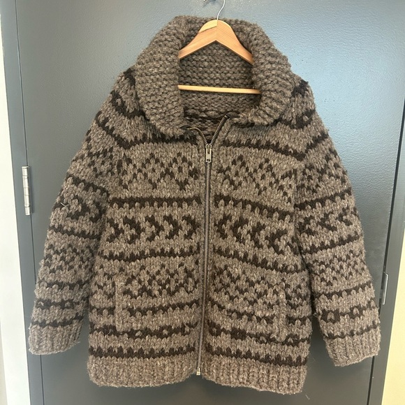 Cowichan authentic XXL or XL full wool in excellent condition- Unisex great cond - Picture 2 of 15